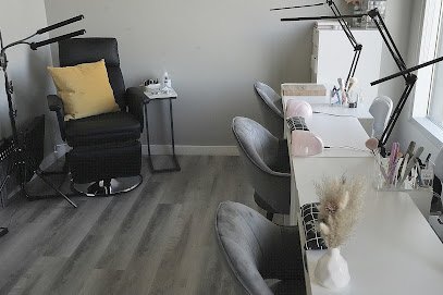 U Nail Studio